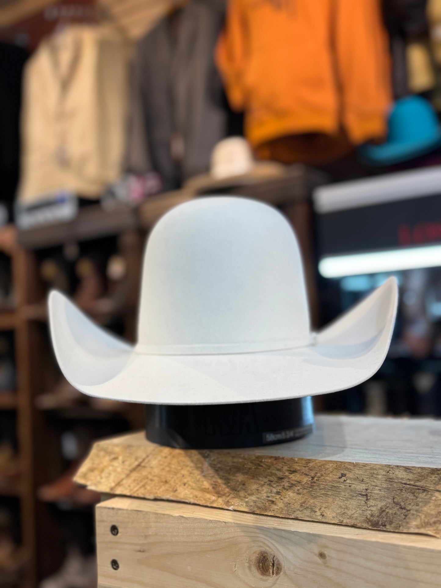 Serratelli Hat Co 6X White Open